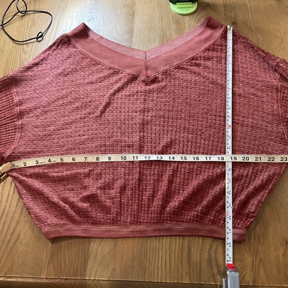 We the Free by Free People South Side Thermal Top Small Oversized - Picture 8 of 9